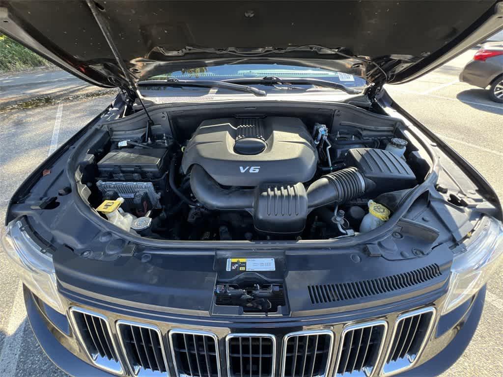 used 2014 Jeep Grand Cherokee car, priced at $7,990
