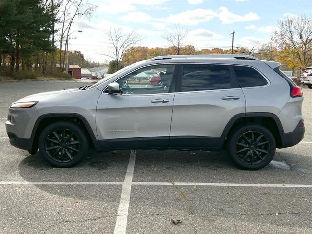 used 2014 Jeep Cherokee car, priced at $8,490