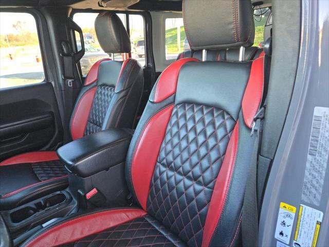 used 2018 Jeep Wrangler Unlimited car, priced at $28,995