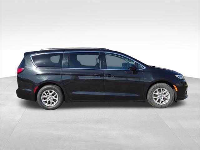 used 2022 Chrysler Pacifica car, priced at $22,400