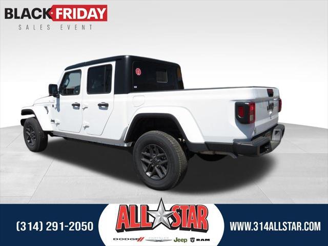 new 2024 Jeep Gladiator car, priced at $36,065