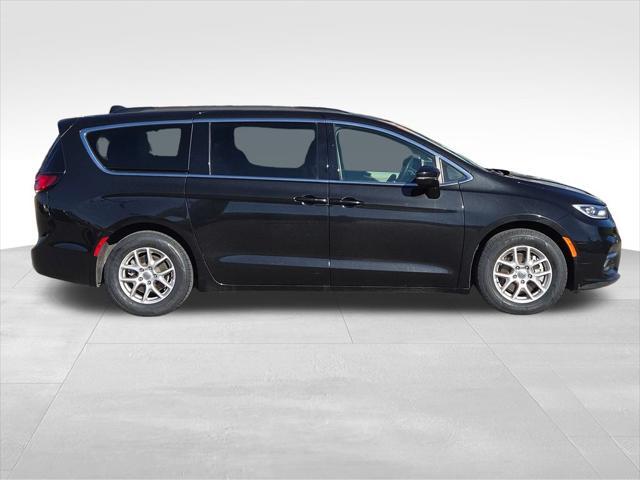 used 2022 Chrysler Pacifica car, priced at $22,804