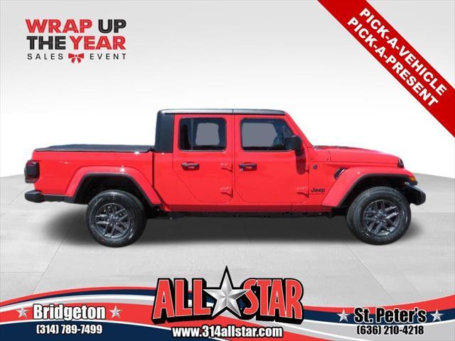 new 2024 Jeep Gladiator car, priced at $43,215