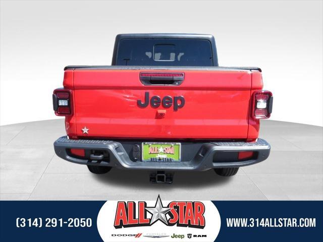 new 2024 Jeep Gladiator car, priced at $43,215