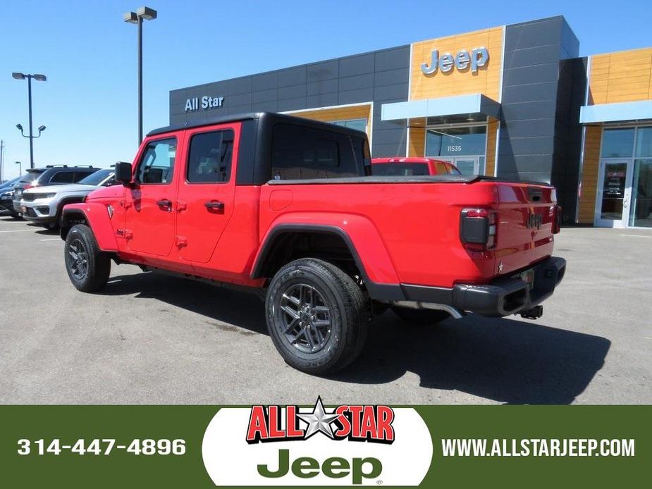 new 2024 Jeep Gladiator car, priced at $48,631