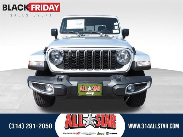 new 2024 Jeep Gladiator car, priced at $44,010