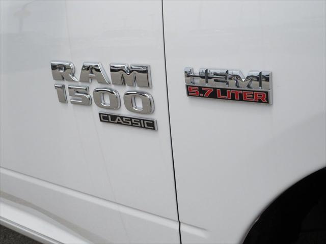 new 2024 Ram 1500 car, priced at $45,070