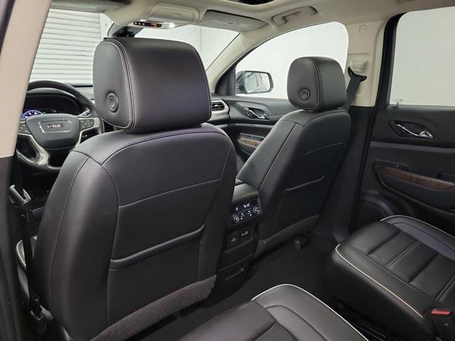 used 2022 GMC Acadia car, priced at $26,990