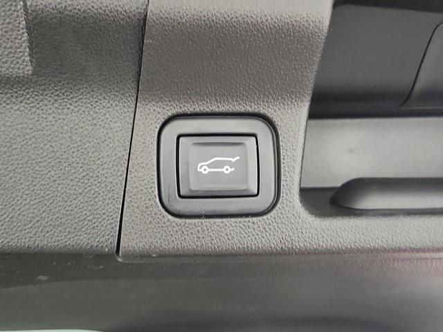 used 2022 GMC Acadia car, priced at $26,990
