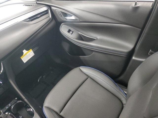used 2025 Buick Encore GX car, priced at $25,890