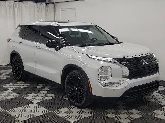 used 2022 Mitsubishi Outlander car, priced at $20,590
