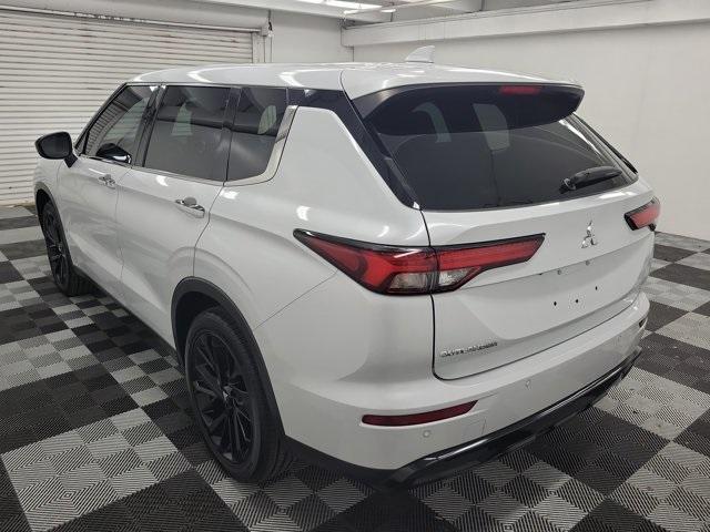 used 2022 Mitsubishi Outlander car, priced at $20,590