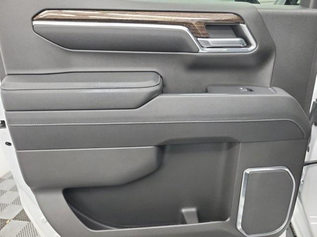 used 2023 GMC Sierra 1500 car, priced at $39,690