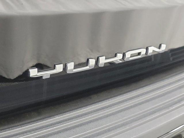 used 2023 GMC Yukon car, priced at $64,290