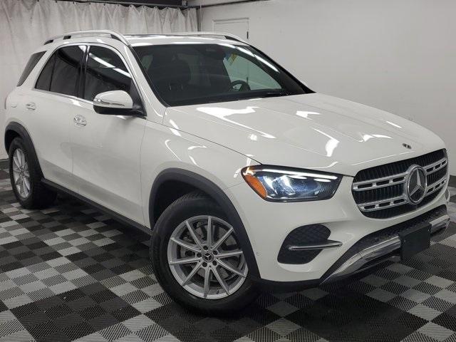 used 2024 Mercedes-Benz GLE 350 car, priced at $53,990