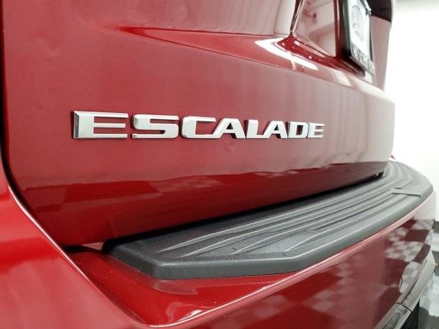 used 2022 Cadillac Escalade ESV car, priced at $89,990
