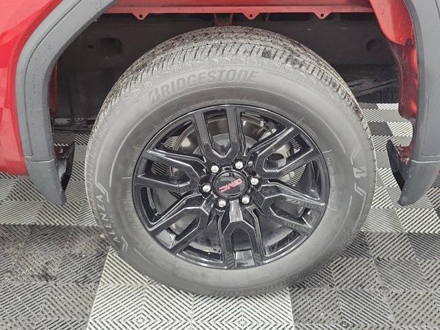 used 2023 GMC Sierra 1500 car, priced at $40,990