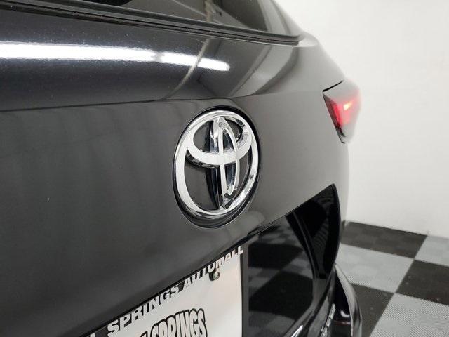 used 2021 Toyota Highlander car, priced at $38,590