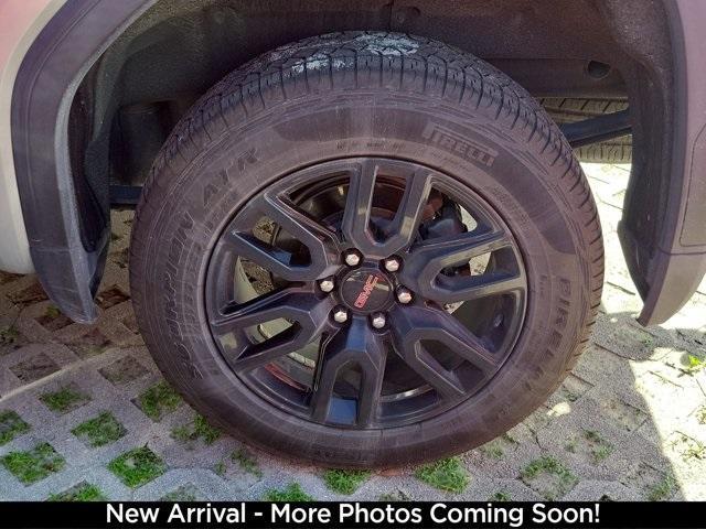 used 2020 GMC Sierra 1500 car, priced at $32,590