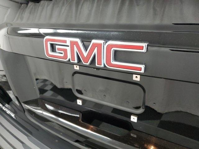 used 2019 GMC Yukon car, priced at $31,990