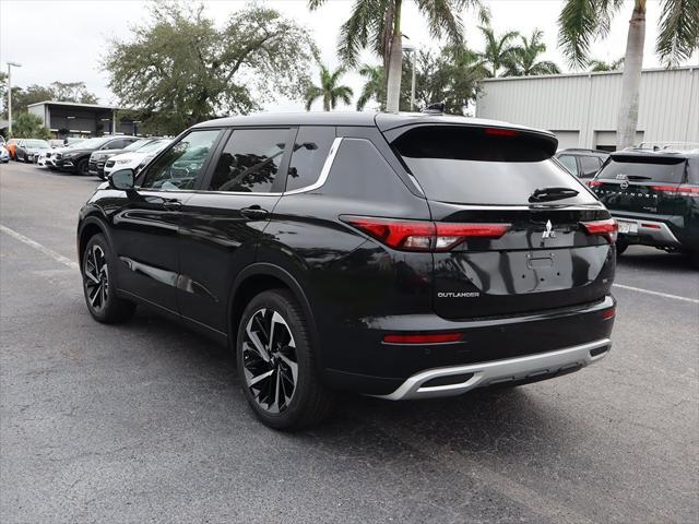 new 2024 Mitsubishi Outlander car, priced at $32,385