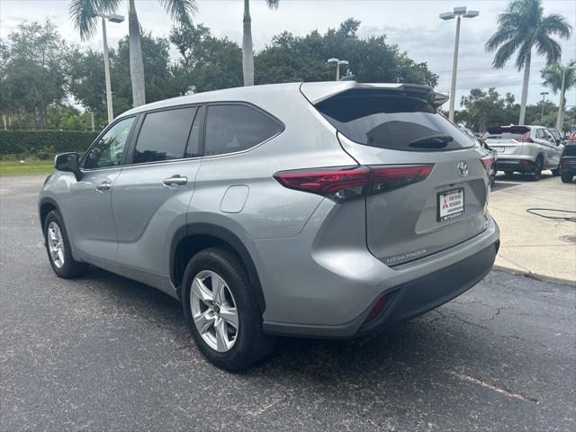 used 2023 Toyota Highlander car, priced at $28,499