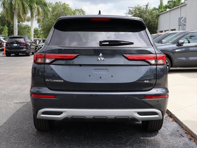 new 2024 Mitsubishi Outlander car, priced at $29,690