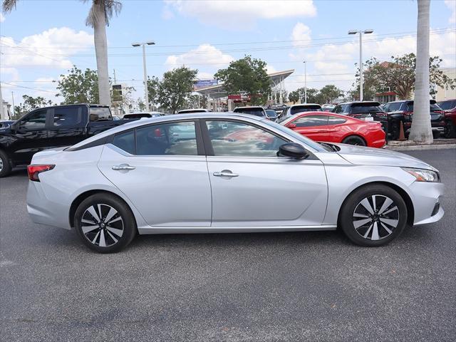 used 2021 Nissan Altima car, priced at $15,499