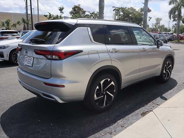 new 2024 Mitsubishi Outlander car, priced at $32,515