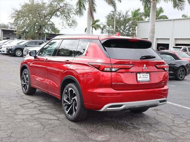 new 2024 Mitsubishi Outlander car, priced at $33,355