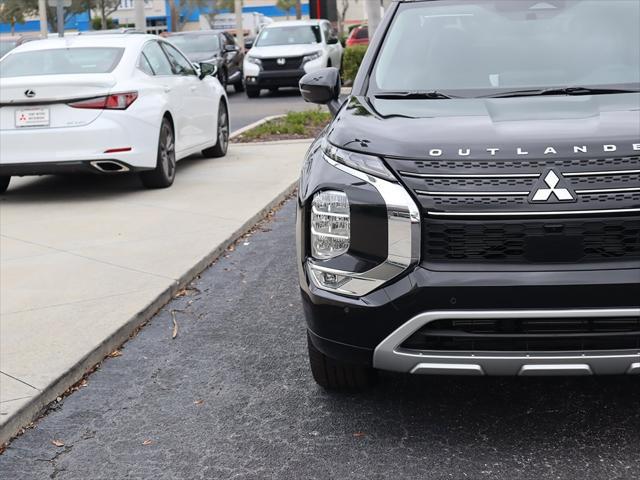 new 2024 Mitsubishi Outlander car, priced at $33,355