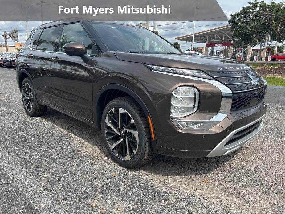 new 2024 Mitsubishi Outlander car, priced at $30,520