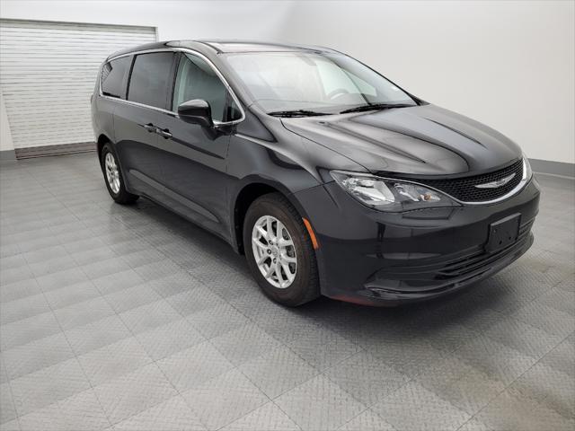 used 2017 Chrysler Pacifica car, priced at $15,595