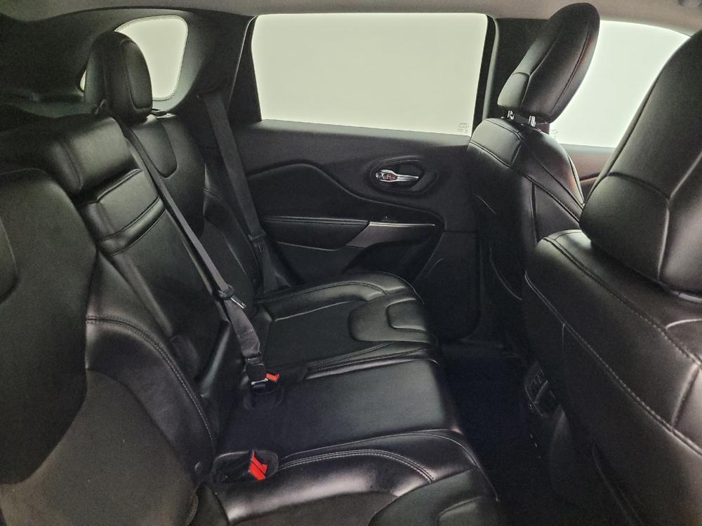 used 2019 Jeep Cherokee car, priced at $16,095