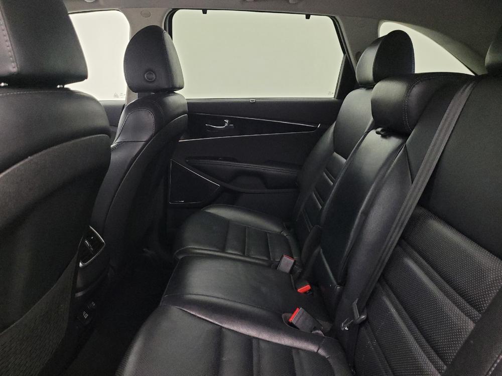 used 2019 Kia Sorento car, priced at $16,795
