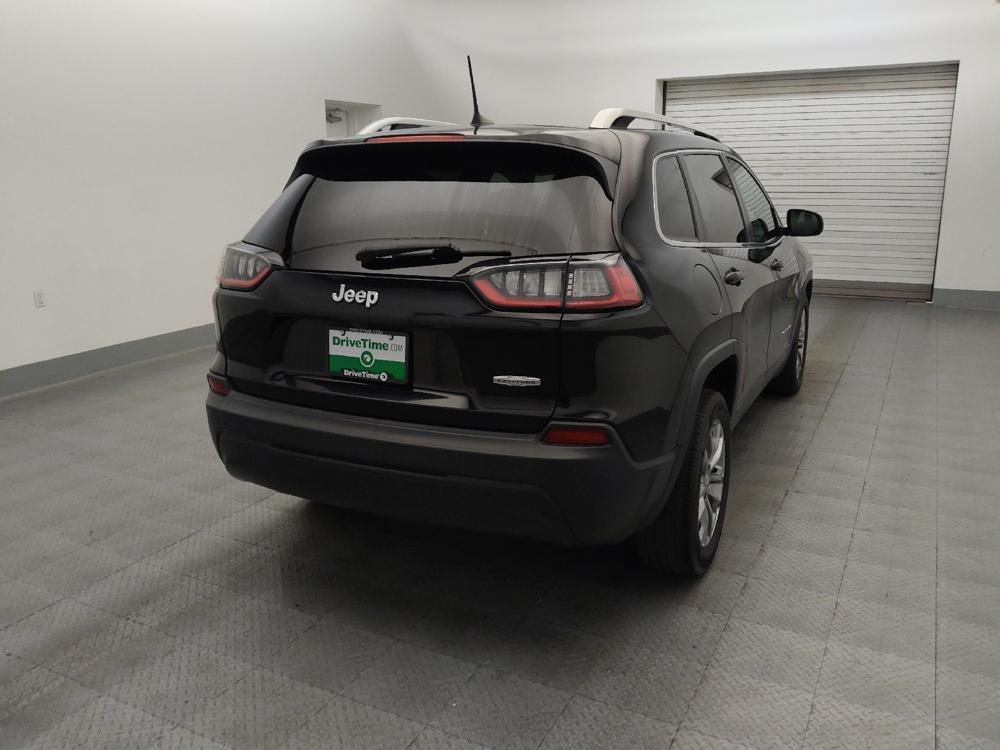 used 2019 Jeep Cherokee car, priced at $17,195