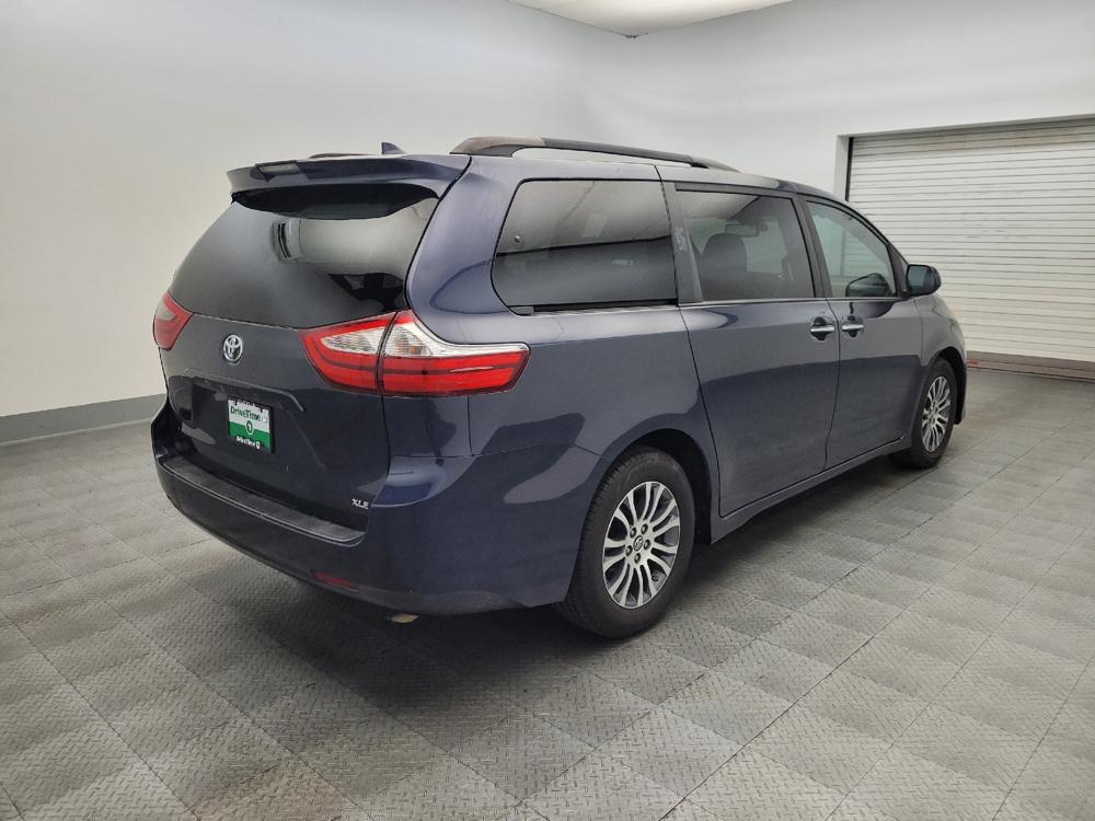 used 2018 Toyota Sienna car, priced at $17,095