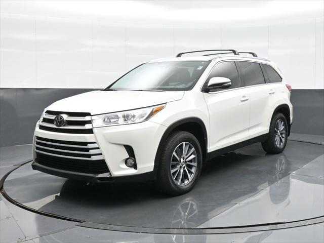 used 2019 Toyota Highlander car, priced at $24,988