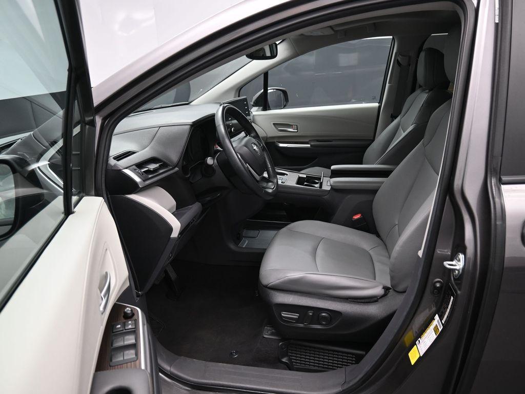 used 2024 Toyota Sienna car, priced at $42,990