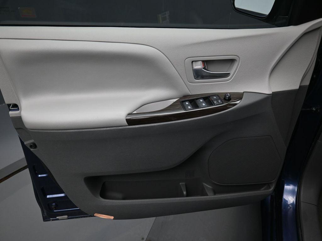 used 2018 Toyota Sienna car, priced at $22,880