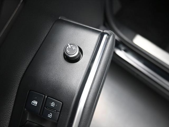 used 2021 Toyota Highlander Hybrid car, priced at $44,969
