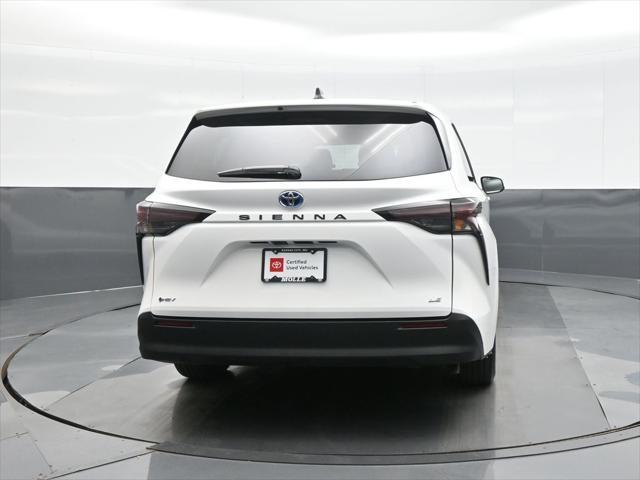 used 2025 Toyota Sienna car, priced at $45,557