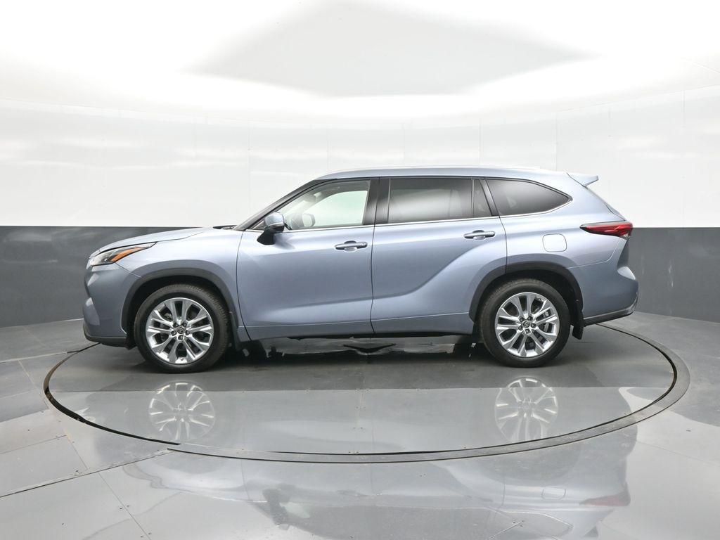 used 2023 Toyota Highlander car, priced at $42,888