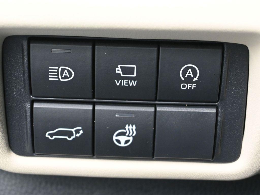 used 2023 Toyota Highlander car, priced at $42,888