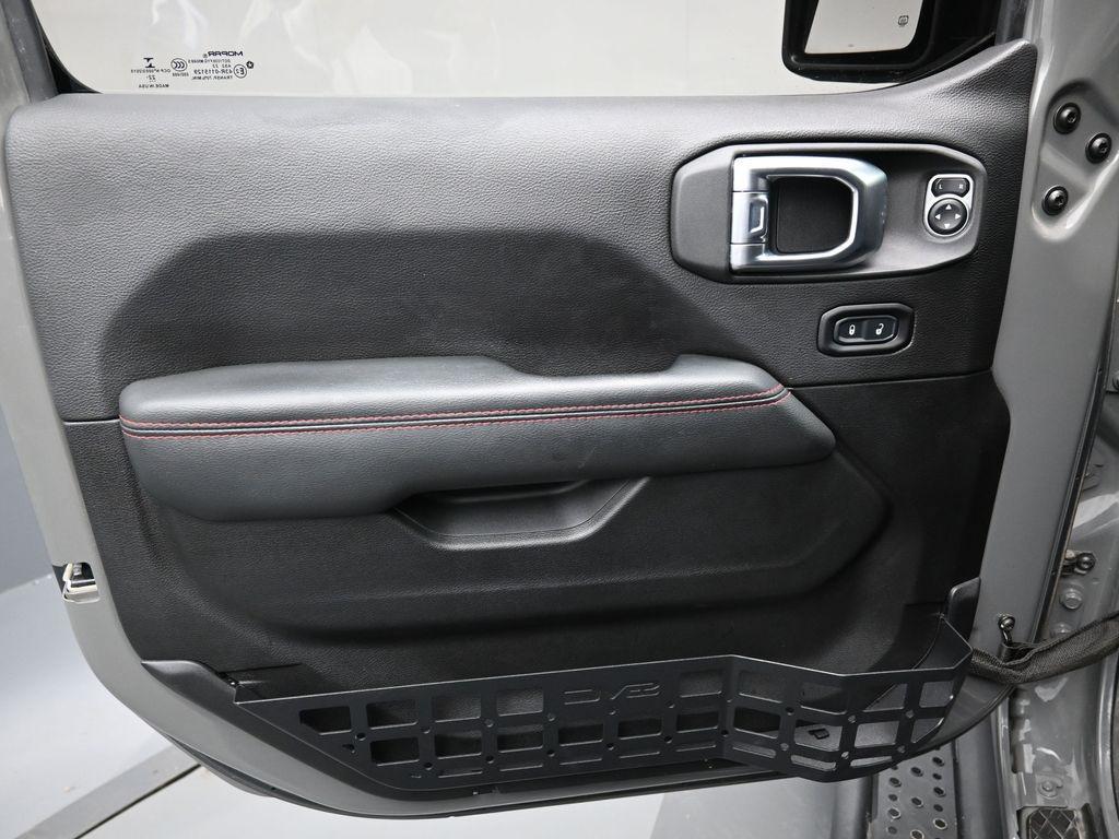 used 2023 Jeep Gladiator car, priced at $36,968