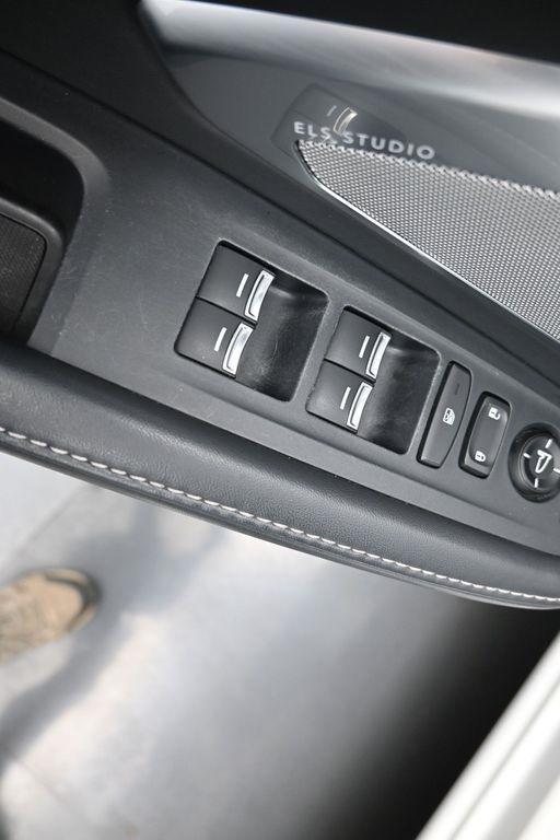 used 2020 Acura RDX car, priced at $26,110