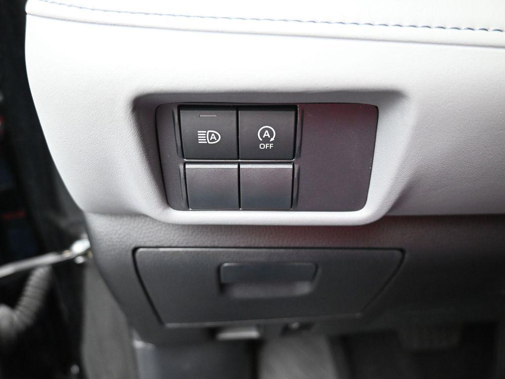used 2023 Toyota Highlander car, priced at $32,754