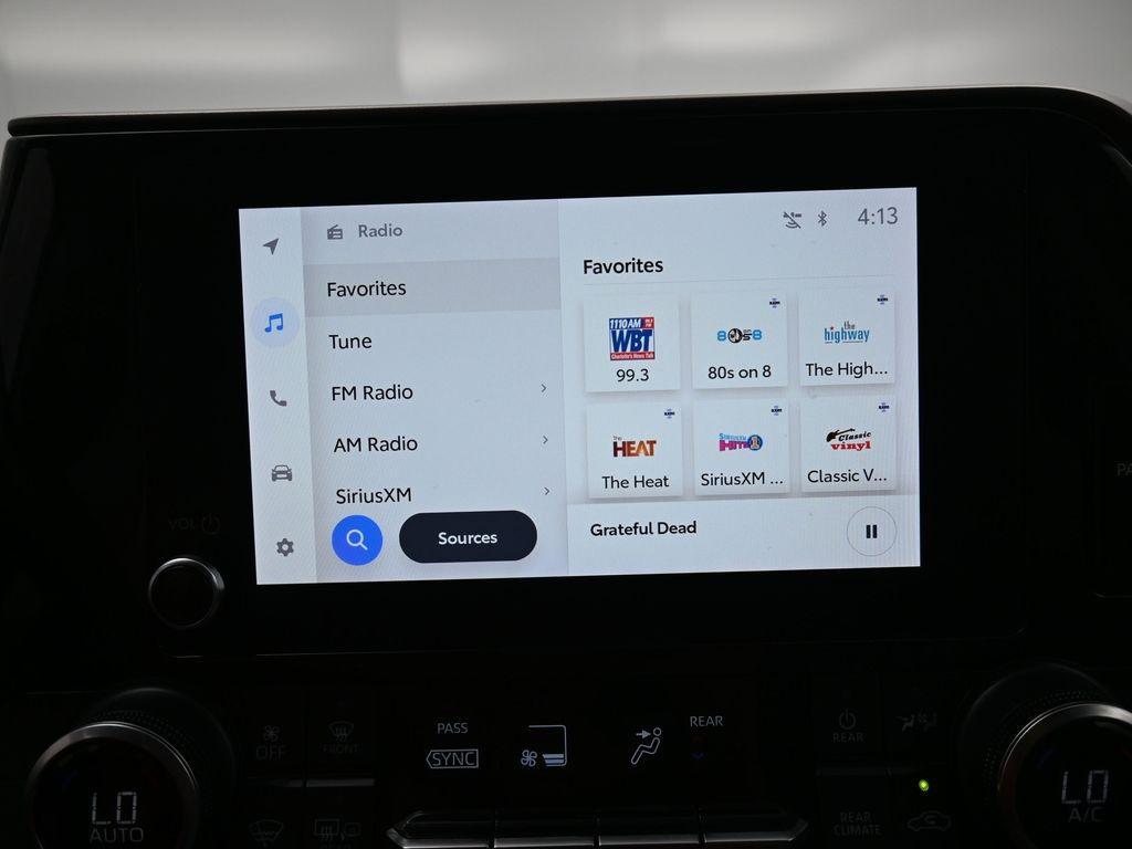 used 2023 Toyota Highlander car, priced at $32,754