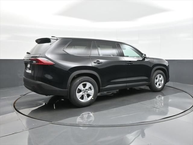 new 2025 Toyota Highlander car, priced at $43,048
