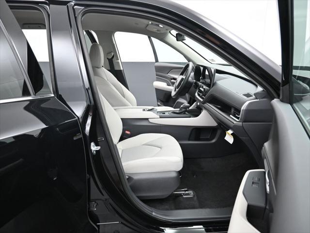 new 2025 Toyota Highlander car, priced at $43,048